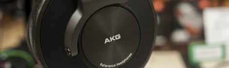 AKG K550